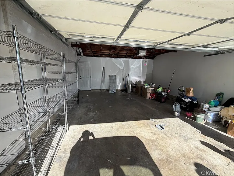 8414 Owensmouth Ave — Photo 19