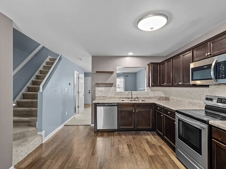 415 Caldwell Loop — Photo 11