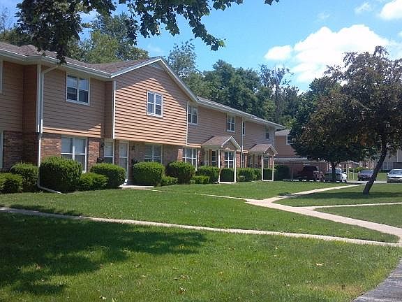 5th image of 246 Evelyn Ave APT 2