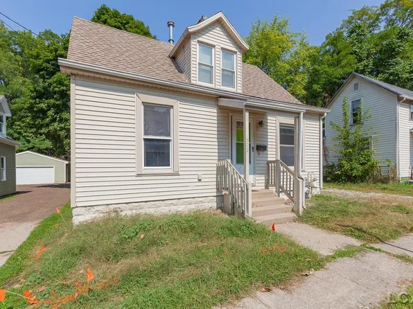 328 Crystal Spring Ave, Adrian, MI 49221