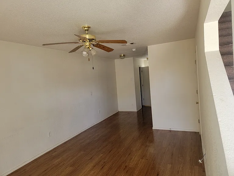 4305 Abigail Dr #C — Photo 8