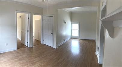 1st image of 203 W 6th St #14519530