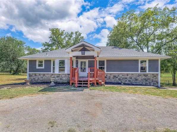 7409 E 199th St, Belton, MO 64012