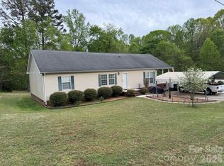 141 Buckwheat Dr, Statesville, NC 28625