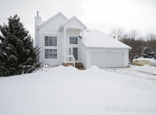 6170 Country Place Dr SE, Alto, MI 49302
