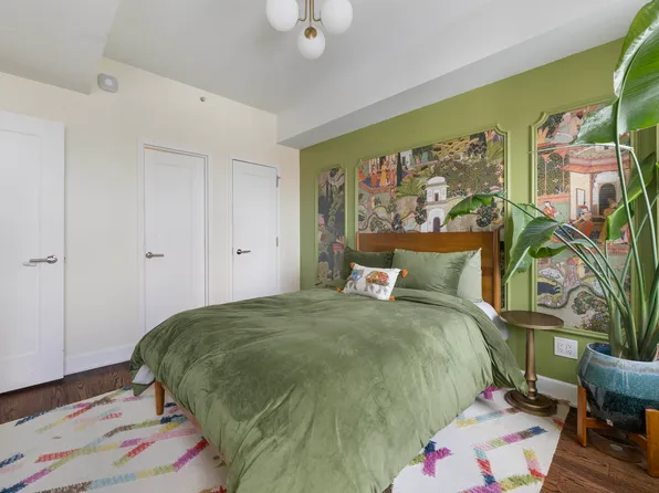 343 4th Avenue image 7 of 16