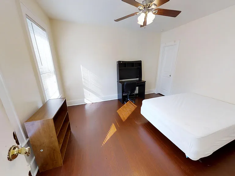 1929 E Genesee St #6 — Photo 11