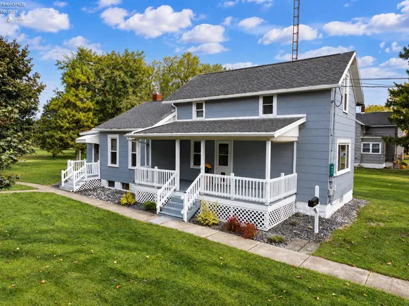 434 White Rd, Fremont, OH 43420