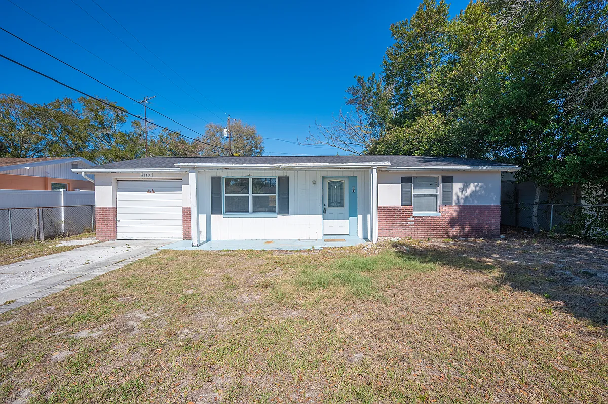 Building Photo - 4719 Blossom Dr