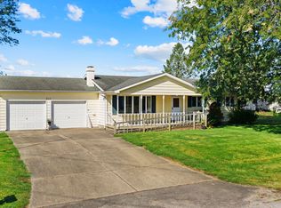 910 W Walnut Dr, Rockville, IN 47872