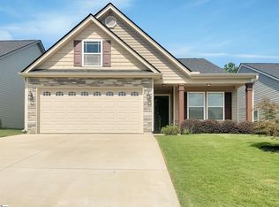 530 Ridgeville Crossing Dr, Inman, SC 29349