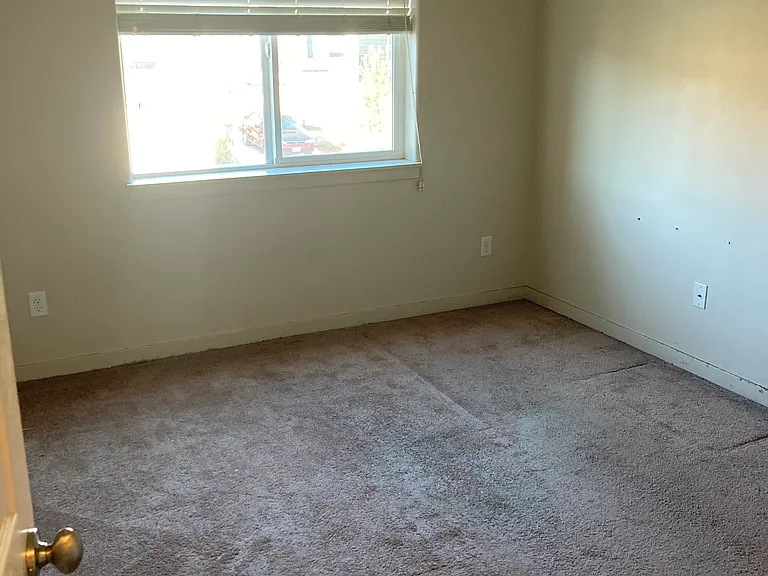 4219 NE 34th Way — Photo 15