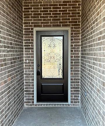 3rd image of 7431 Security Ln