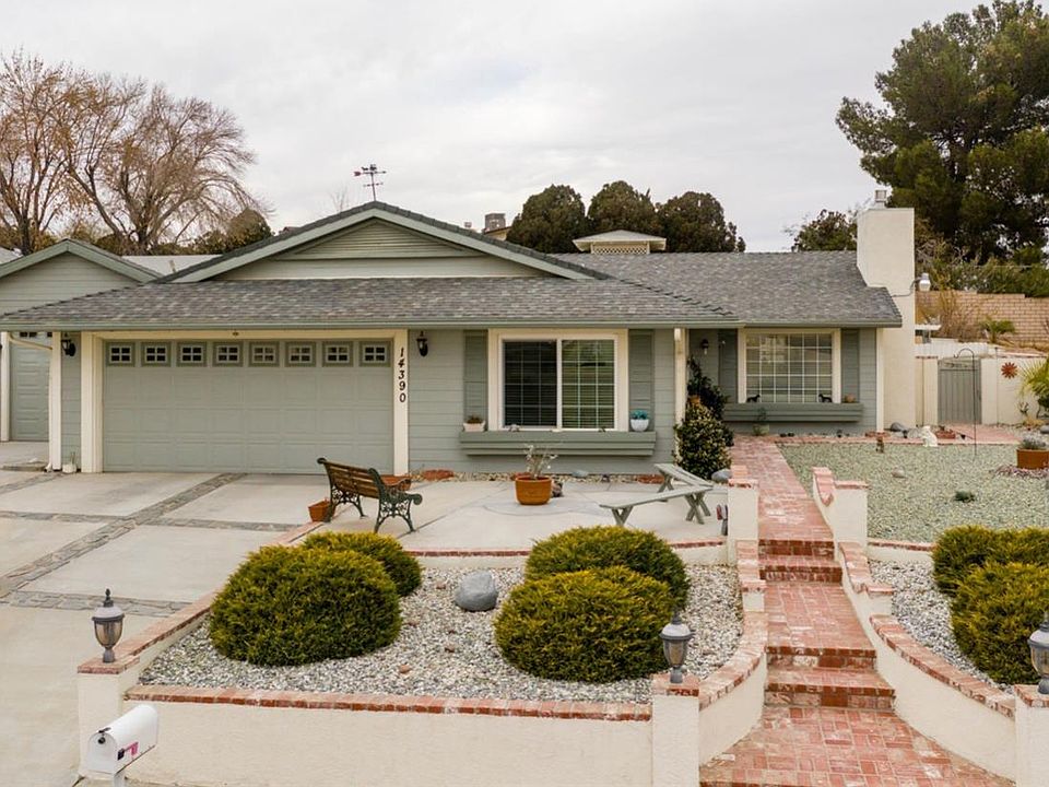 1st image of 14390 Montecito Dr