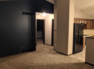 4511-4515 Arlington Rd S, Uniontown, OH 44685