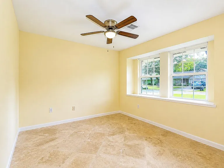 2110 Whiteback Dr — Photo 5