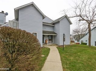 622 Dunham Rd, Gurnee, IL 60031