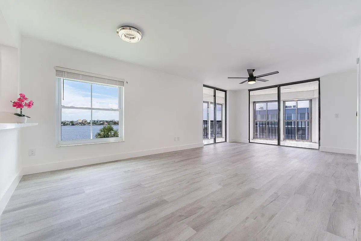 2 bed, 2.0 bath, 1029 sqft, $2,500 — Photo 3
