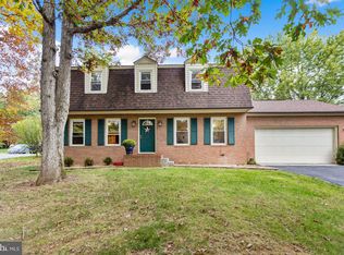 217 Lakeside Dr, Stephens City, VA 22655