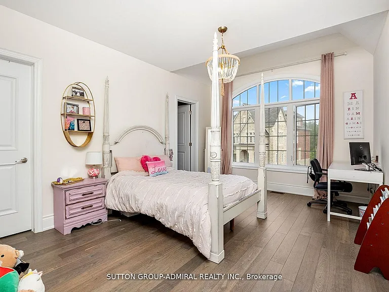 36 Hurst Ave — Photo 18