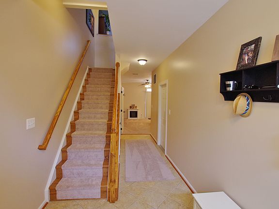 3rd image of 13377 Colchester Ferry Pl