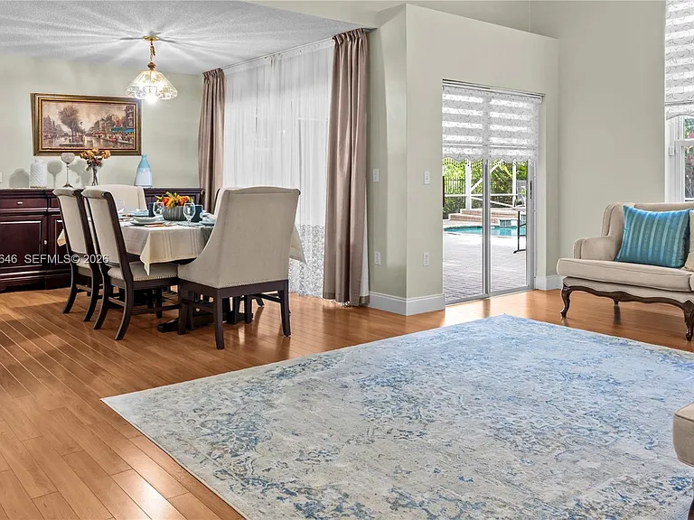 6885 NW 75th Pl — Photo 18