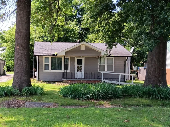 219 N Thompson St, Vinita, OK 74301
