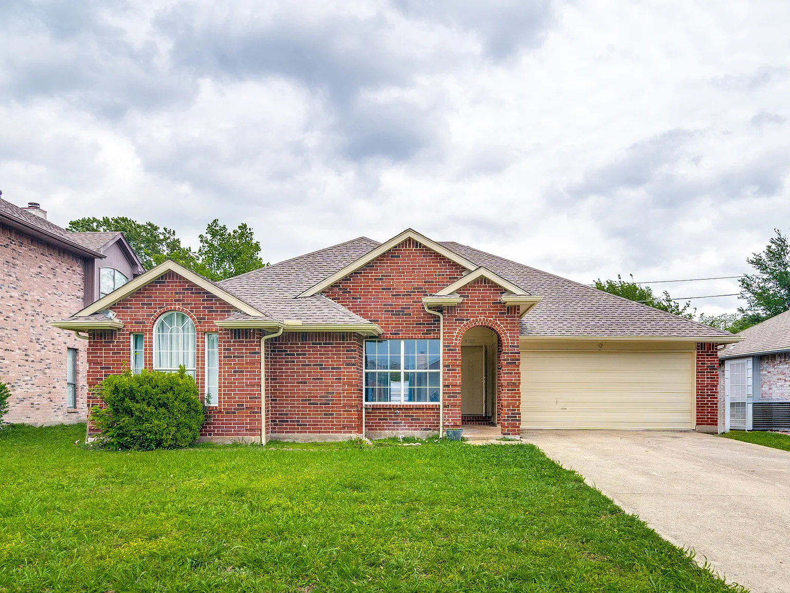 4 bed, 1882 sqft, $4,500 — Photo 3
