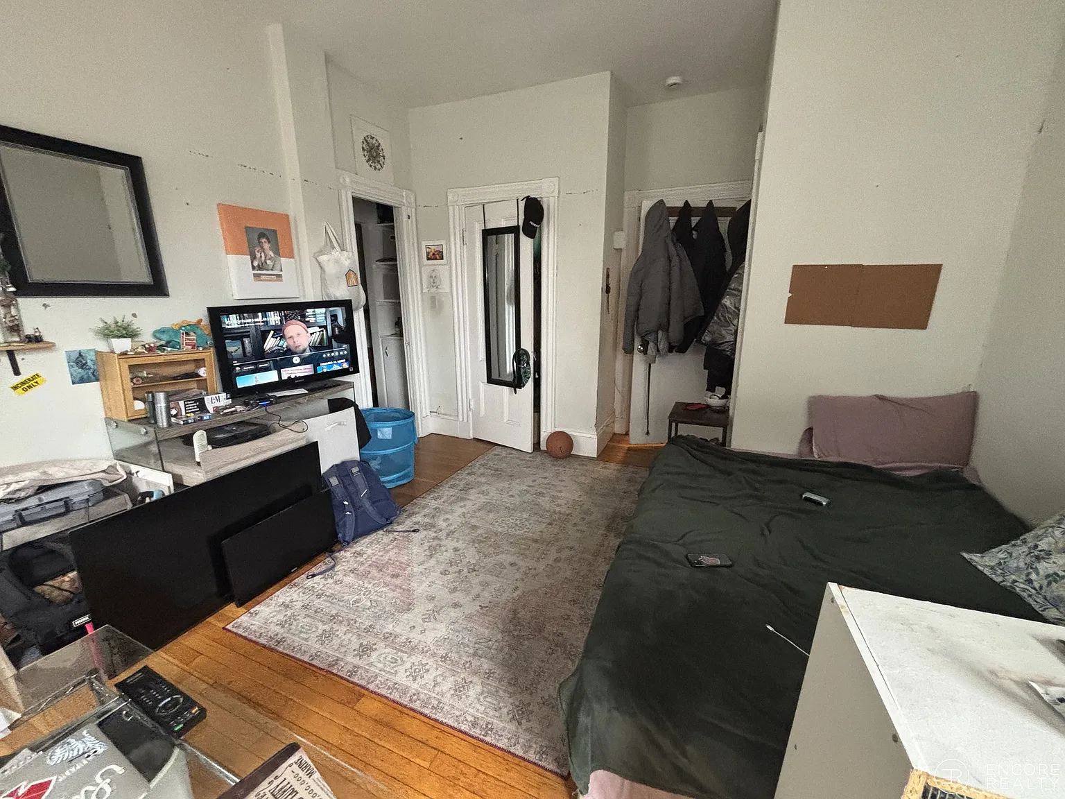 Studio, 350 sqft, $2,200 — Photo 2