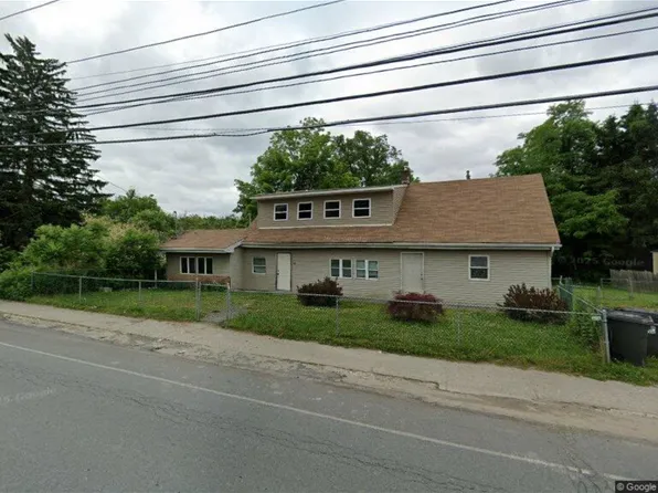 127 Main St #F, Bloomingburg, NY 12721