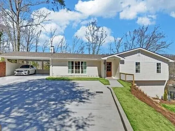 802 Holly Dr, Gainesville, GA 30501