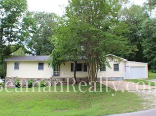 905 Honeysuckle Ave, Bull Shoals, AR 72619