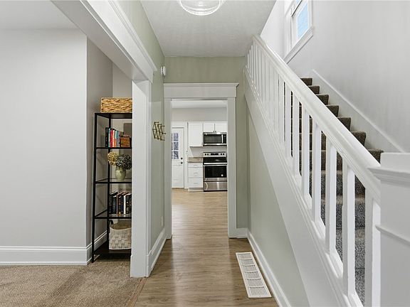 5th image of 608 Park Ave