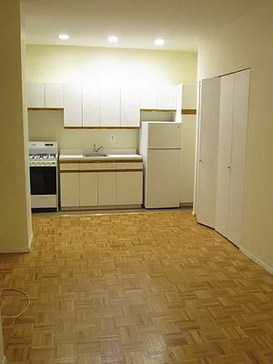 Rented by City & Suburban | media 30