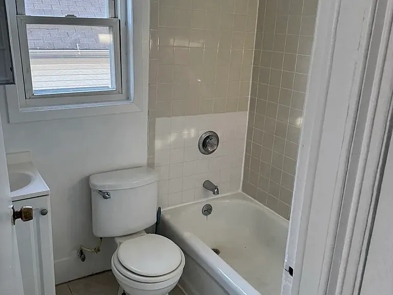 4 Union Pl #2W — Photo 4