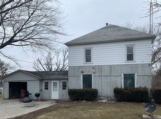 306 Adda St, Roberts, IL 60962