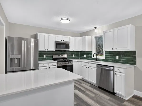 1655 Lincoln Ave, Saint Paul Park, MN 55071