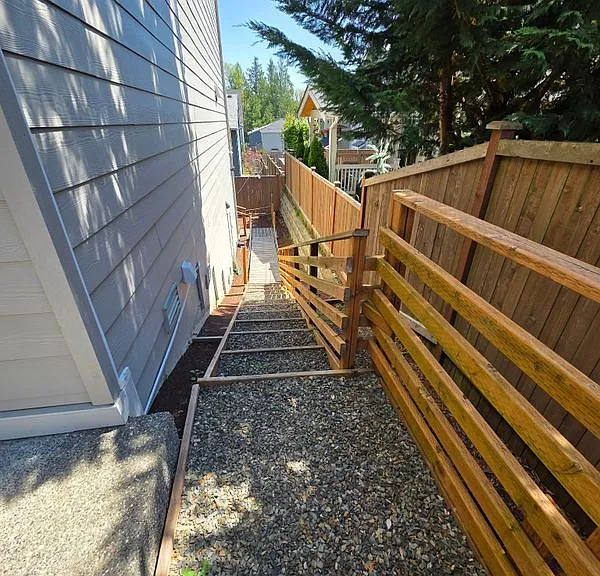 9927 13th St SE #B — Photo 1
