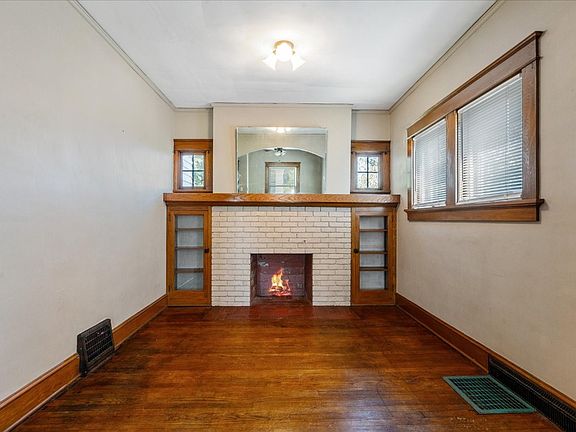 5th image of 1816 Park Ave SE