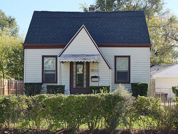 3rd image of 13512 Sidonie Ave