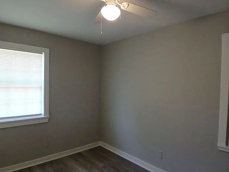 914 Restbrook Ave — Photo 9