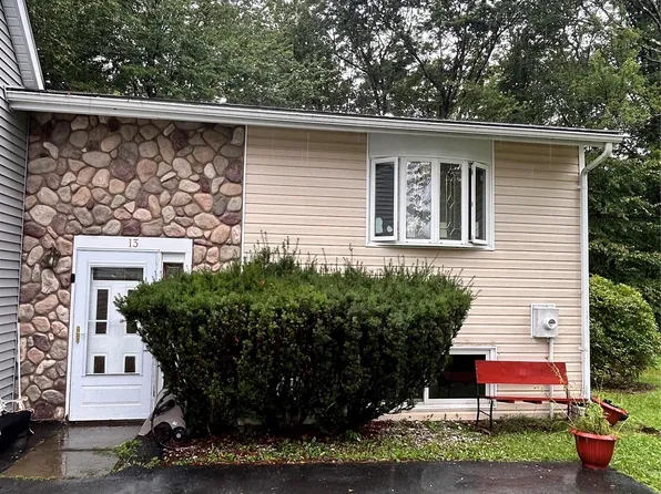 13 James Place, Kiamesha Lake, NY 12751