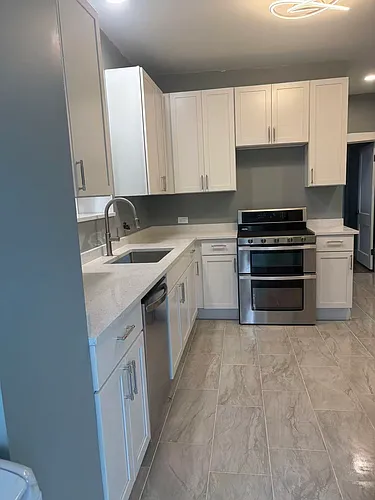 3117 N Ridgeway Ave #1 Photo 1 3117 N Ridgeway Ave #1 Photo 1