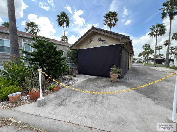 2082 E Carmona St, Mercedes, TX 78570