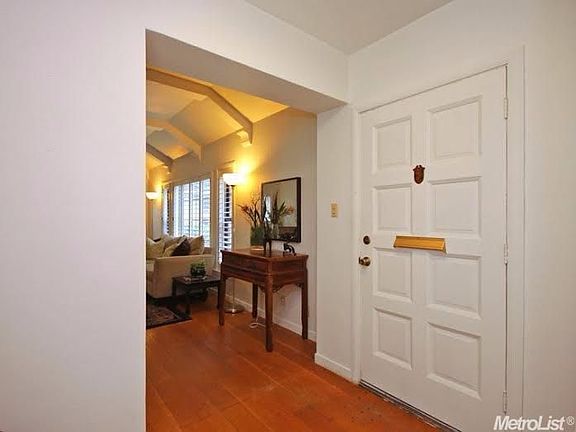 2nd image of 1423 8th Ave