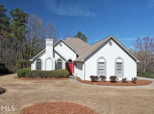 2104 Lakecrest Ct, Dacula, GA 30019