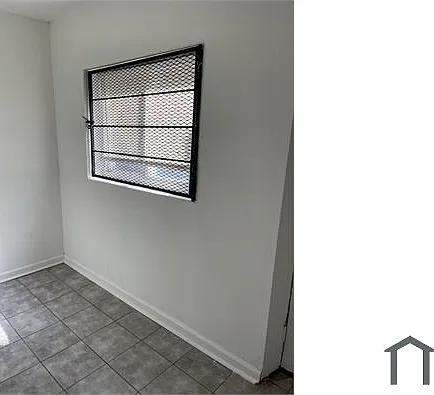 4550 Wayne Ave #3 — Photo 6