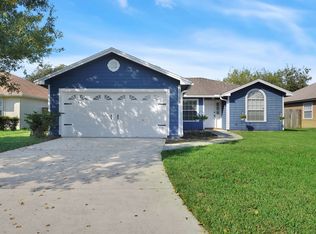 11158 Wandering Oaks Dr, Jacksonville, FL 32257