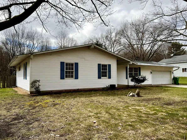 69682 Ironwood Dr, Niles, MI 49120