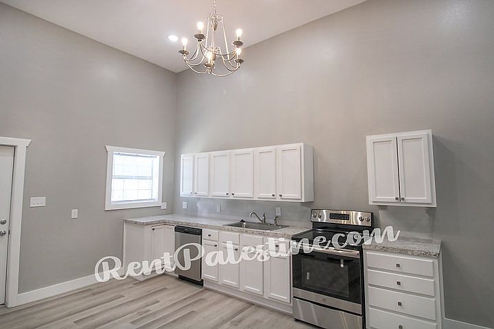 1st image of 710 W Main St #B